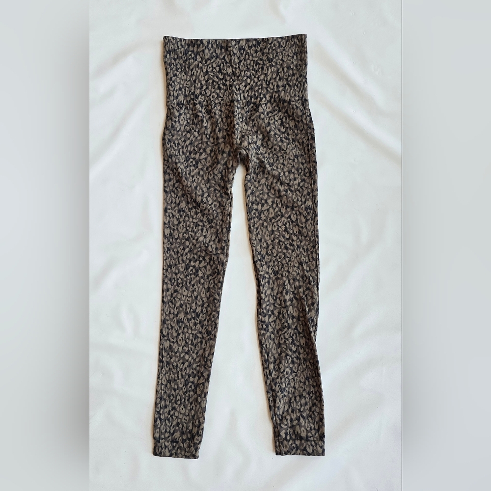 SPANX Look At Me Now Animal Leopard Print High Waisted Rise Leggings Small - Picture 9 of 11